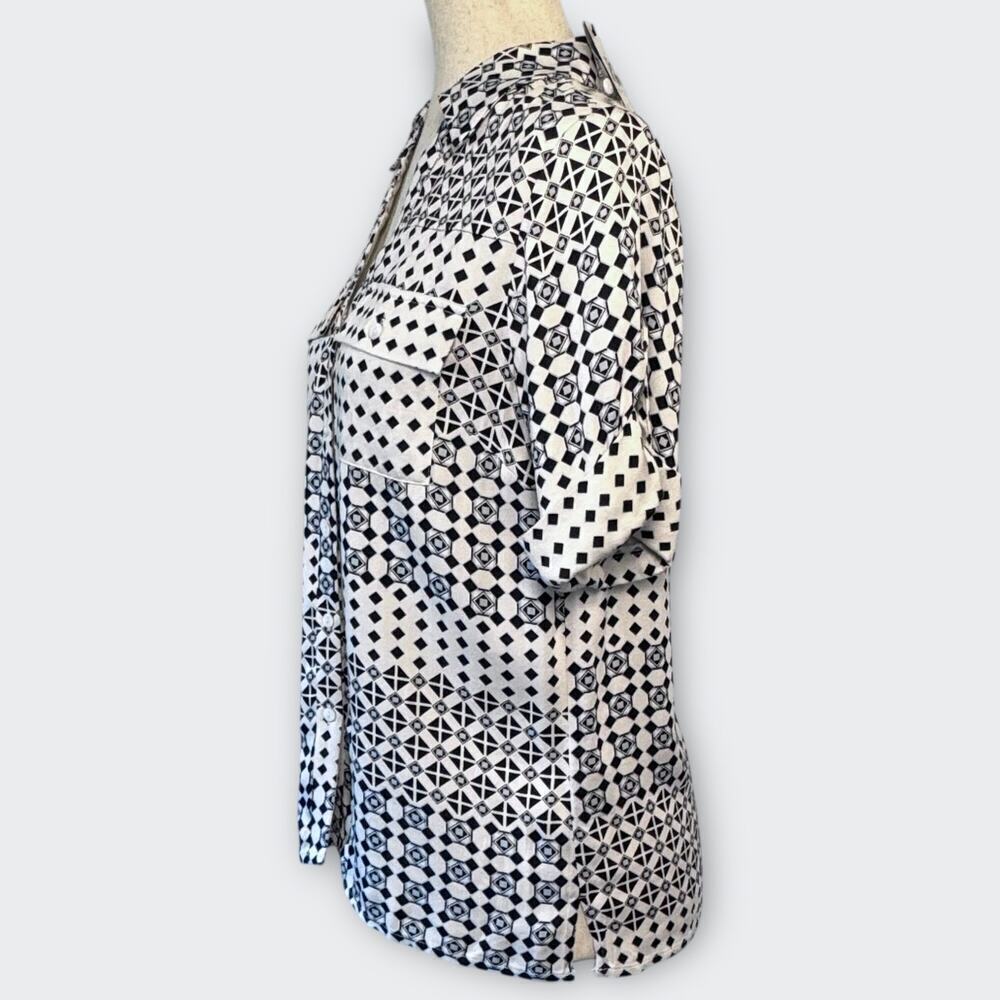 NWT Belldini Rayon Short Sleeve Collared V-Neck Button-Down Blouse, Wm's XS - Picture 4 of 9